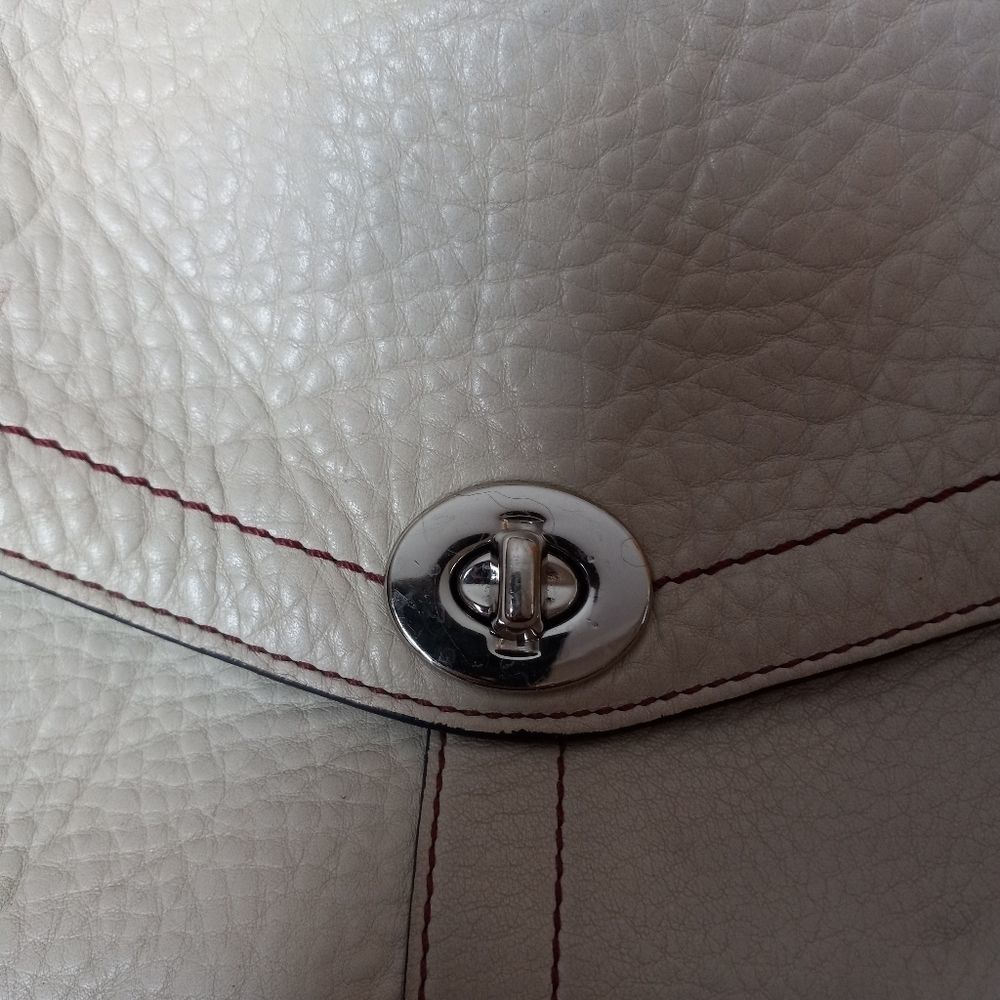 COACH SHOULDER BAG - Picture 2 of 9